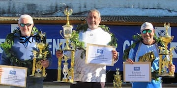 El puntaltense Carlos Berjecio se adjudicó la 10° edición del Concurso a la Corvina Mayor.