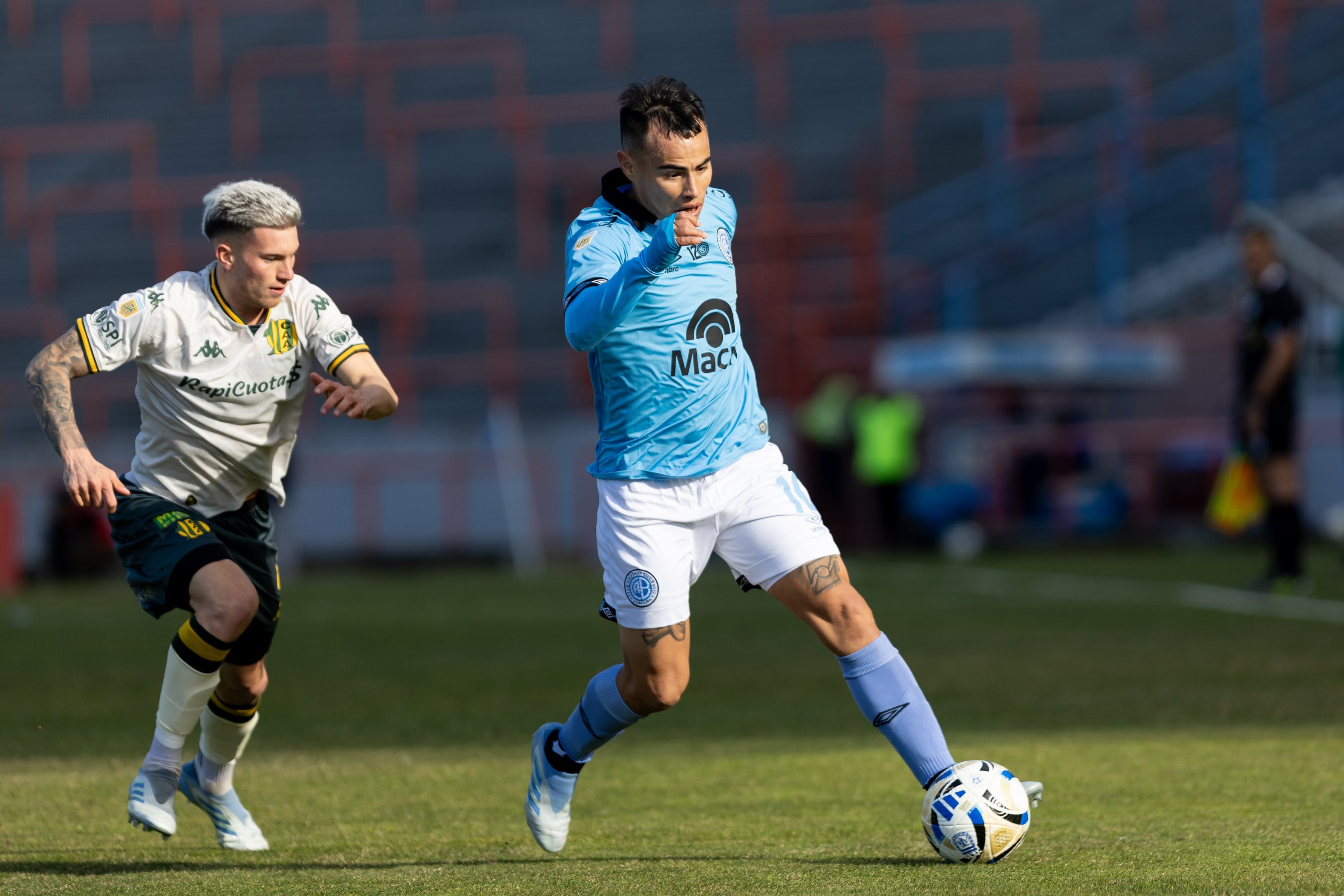 Belgrano en su visita a Aldosivi en Mar del Plata. (Prensa Belgrano).