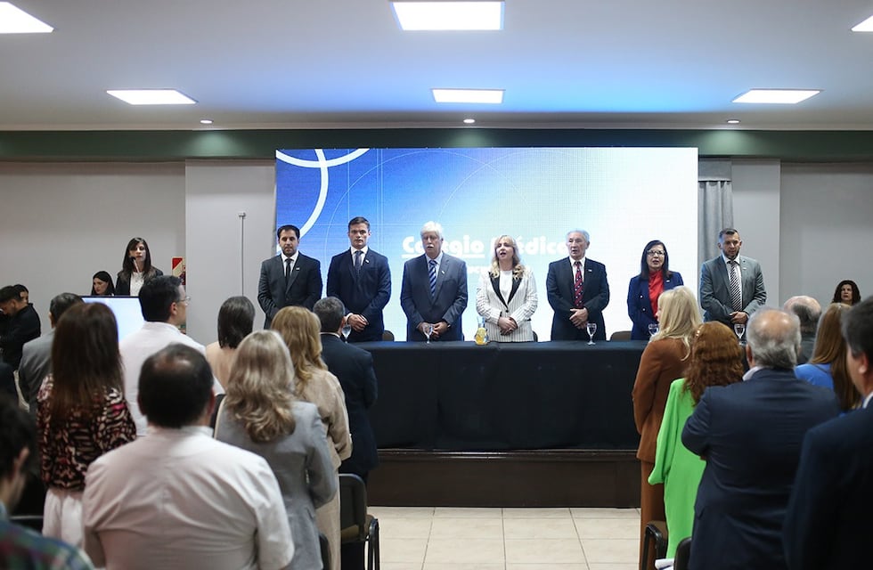 El Colegio Médico celebró el Día del Médico con un emotivo homenaje