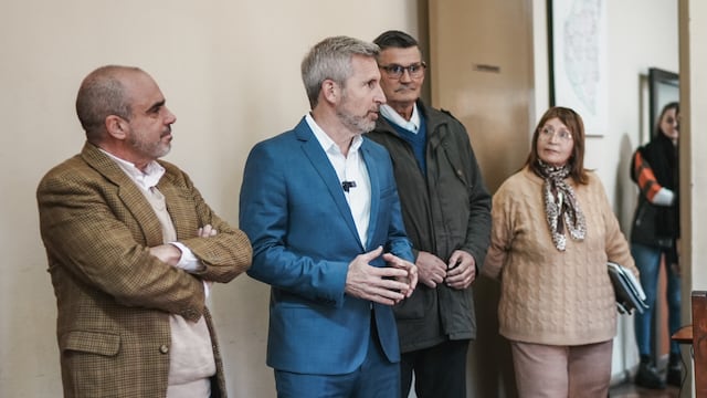Frigerio estuvo acompañando a los auditores de la ANSES en la Caja de Jubilaciones de Entre Ríos.