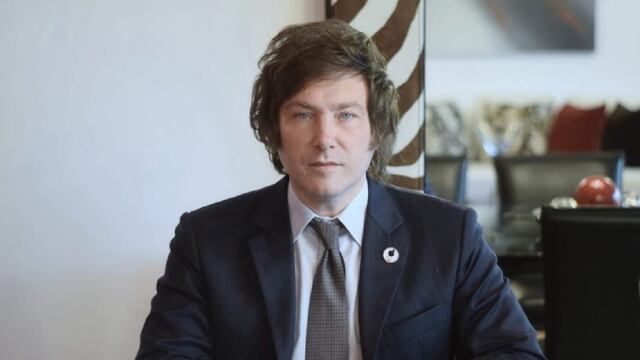 Javier Milei explicó por qué bajó el dólar y el video se convirtió en tendencia.