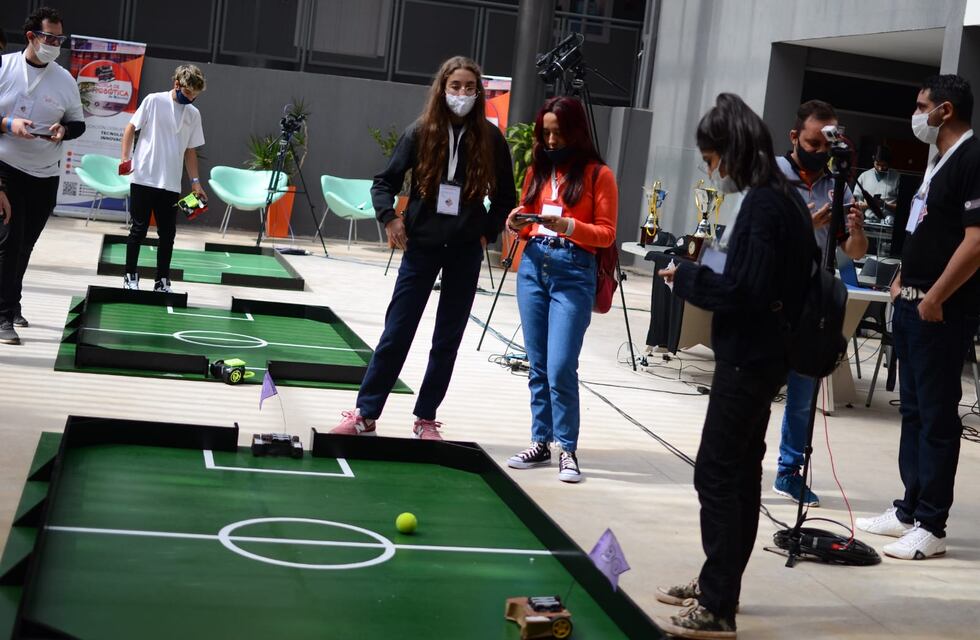 Se lleva a cabo en Eldorado la segunda fecha de la Copa Robótica Misiones