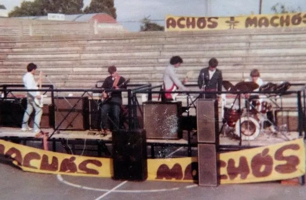 Hace 40 años Punta Alta organizaba recitales de rock a beneficio de los inundados del litoral
