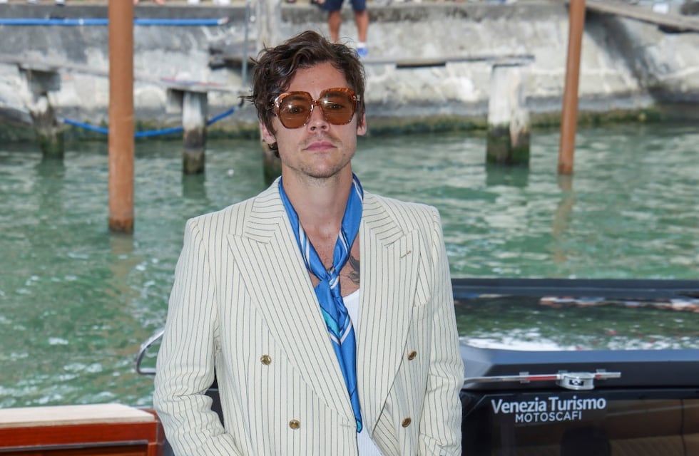 El incómodo y desagradable momento entre Harry Style y Chris Pine: ¿lo escupió?