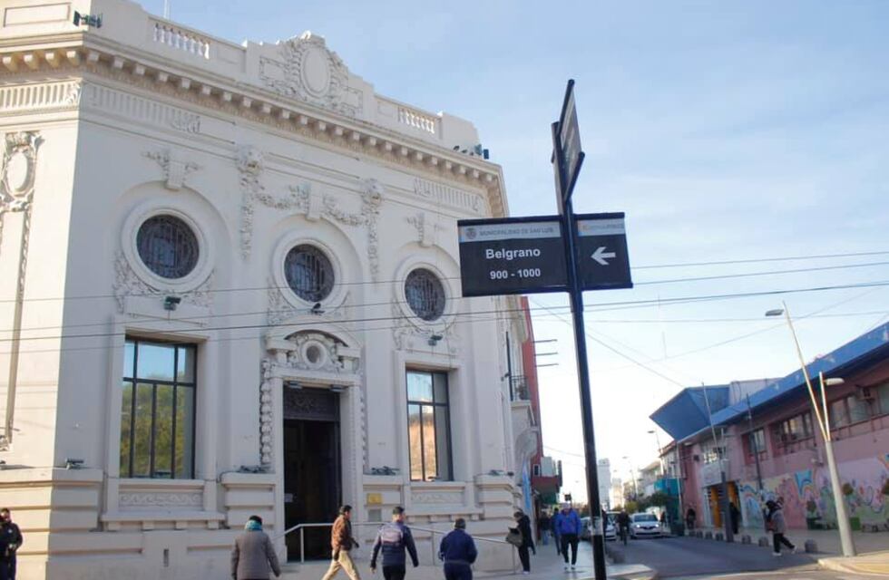 Anuncian nuevo aumento salarial del 15% a municipales de San Luis