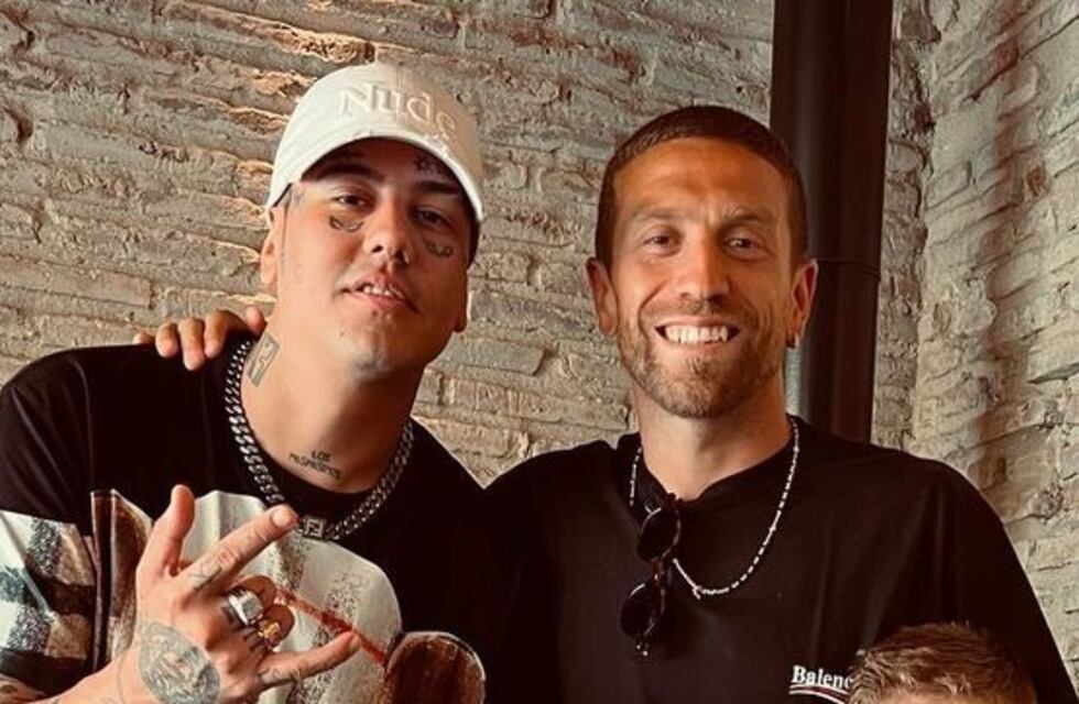 Duki se juntó con “Papu” Gomez y Coscu les dejó un llamativo comentario