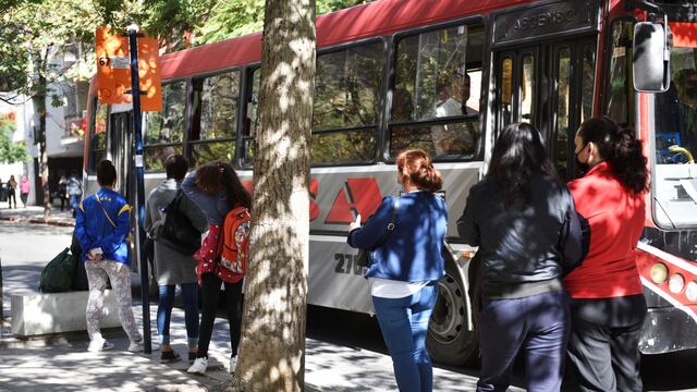 El paro de transporte está pautado para que inicie el martes. (Ramiro Pereyra / Archivo)