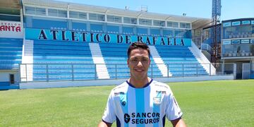 Juan Lago llegó a Atlético de Rafaela