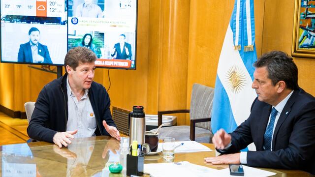 El Gobernador Melella se reunió con el Ministro de Economía de la Nación Sergio Massa