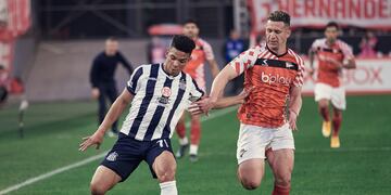 Diego Valoyes y su característico cambio de ritmo dentro de la cancha, se replica fuera de la alfombra verde. (Prensa Talleres)