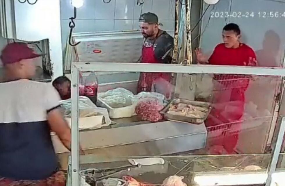Video: el carnicero que esquivó un disparo en medio de un robo en Córdoba recordó el hecho
