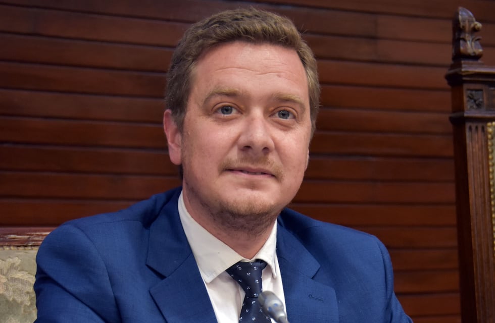 El fiscal Snopek arremete contra el gobernador Morales