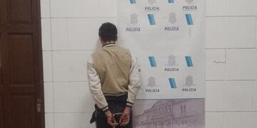 Quiso llevarse las aberturas de una casa en construcción y fue detenido