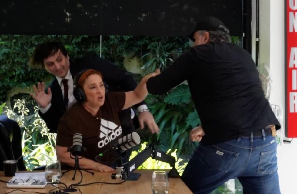 Violento cruce en vivo entre Eduardo Belliboni y el militante libertario Fran Fijap: gritos y trompadas