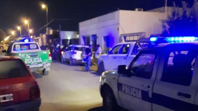 Desbarataron una fiesta clandestina en Corrientes al 900