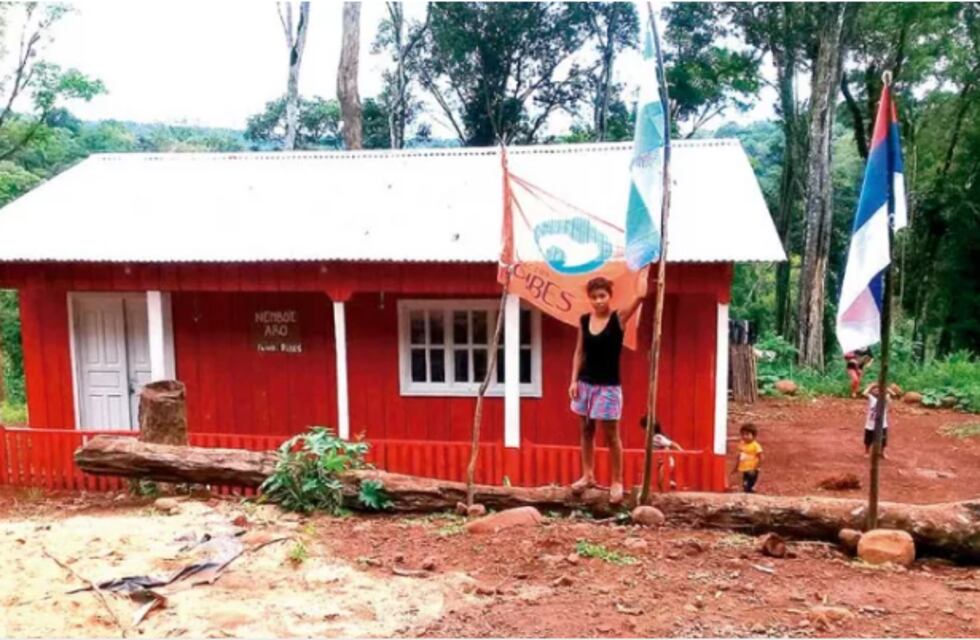 San Pedro: Voluntarios construyeron una escuela para la comunidad mbya