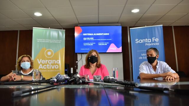 La docente permanecerá bajo cuarentena hasta que reciba el alta. (@mineducacionsfe)
