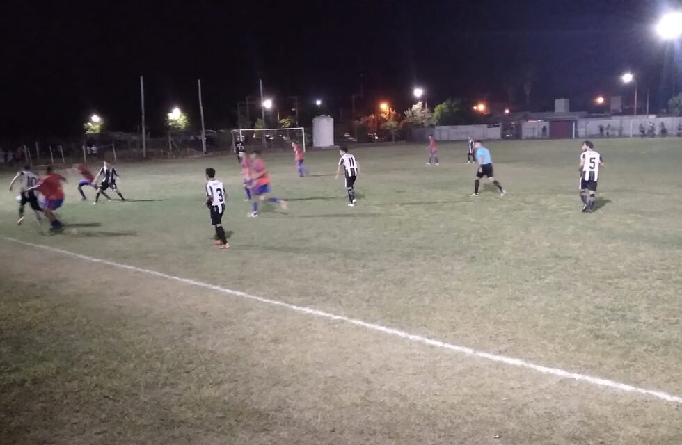 El Sportivo 24 empató 0 a 0 con el CAPU y el Deportivo Cultural le ganó 2 a 0 a Temple por la Zona Oeste