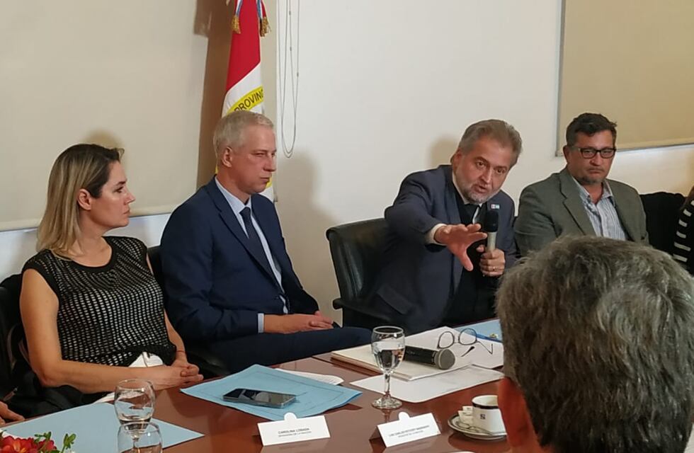 Roberto Mirabella participó del III Encuentro de la Mesa de trabajo para el Fortalecimiento de la Justicia Federal en Santa Fe