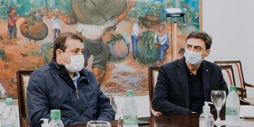 Esta mañana, el Gobernador Oscar Herrera Ahuad, mantuvo una reunión con el sector privado industrial provincial.