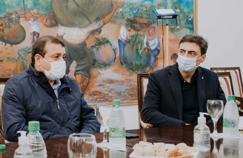 Esta mañana, el Gobernador Oscar Herrera Ahuad, mantuvo una reunión con el sector privado industrial provincial