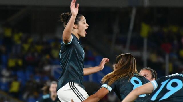 La jugadora mendocina, Chiara Singarella debutó en la Selección Argentina, jugó 5 minutos y marcó el empate ante Colombia  por la fecha FIFA.
