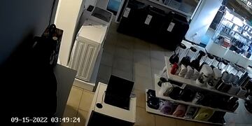 Violento robo a un local comercial en Posadas.