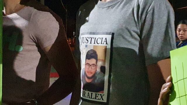 Marcha por Alex Lemos en Arroyito