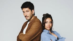 María Becerra cantó en vivo con Sebastián Yatra.