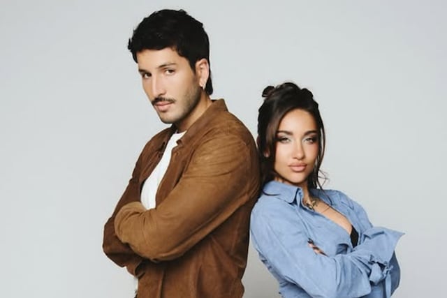 María Becerra cantó en vivo con Sebastián Yatra.