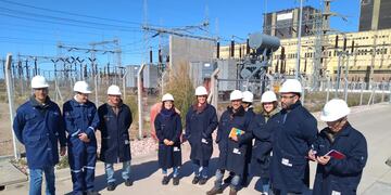 Alumnos de la Tec. Univ. en Energías Renovables y Convencionales visitaron Pampa Energía de Bahía Blanca