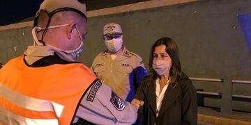 Sabina Frederic en Puente Pueyrredon durante los controles en Amba , en la ciudad de Buenos Aires. Foto Clarin