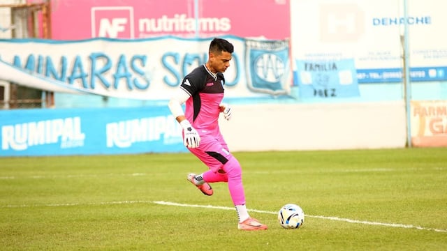 El arquero Brian Olivera, que ascendió con Estudiantes de Río Cuarto y es refuerzo de Racing de Nueva Italia, tuvo una experiencia fuerte en 2024 en Venezuela.