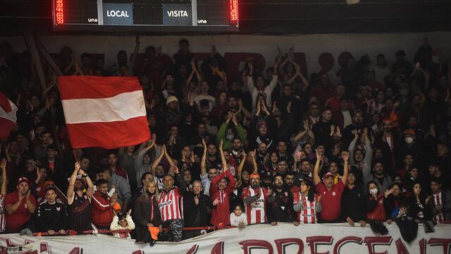 Partido semifinal de Basquet entre Instituto y San Martin    Foto: (Pedro Castillo / La Voz)