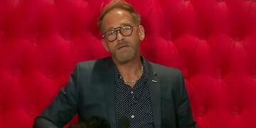 Antes de irse de Gran Hermano, el papá de Nacho maltrató a uno de los perritos y el video se hizo viral. (Captura de pantalla)