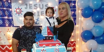 La mujer ofició el rito como tal pero en el certificado no pusieron su nombre.