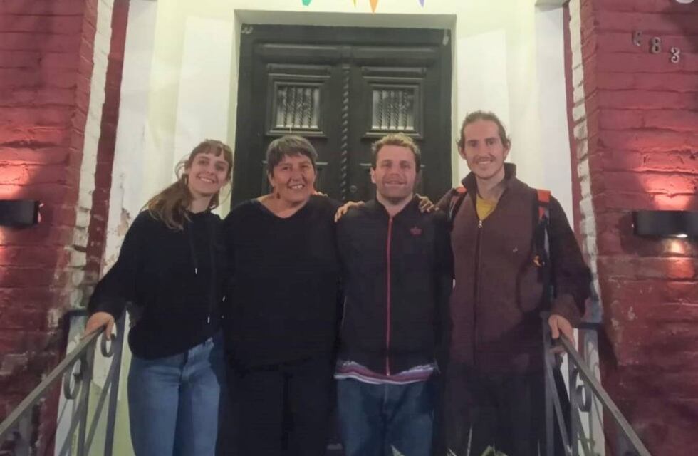 Tiza y Karbón: anuncian inicio de talleres y función teatral humorística