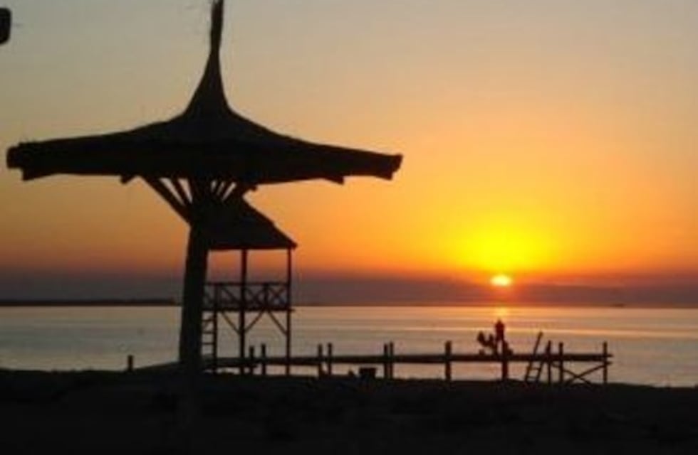 Quinchos y asadores gratis, cerca del “mar”: la localidad que es una perlita escondida en Córdoba