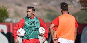 El entrenador Fernando Gamboa dirigió su primera práctica en Newell's Old Boys.