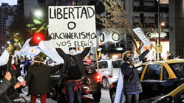 Marcha en contra de la reforma del ministerio publico fiscal en la camara de diputados 
Foto Federico Lopez Claro