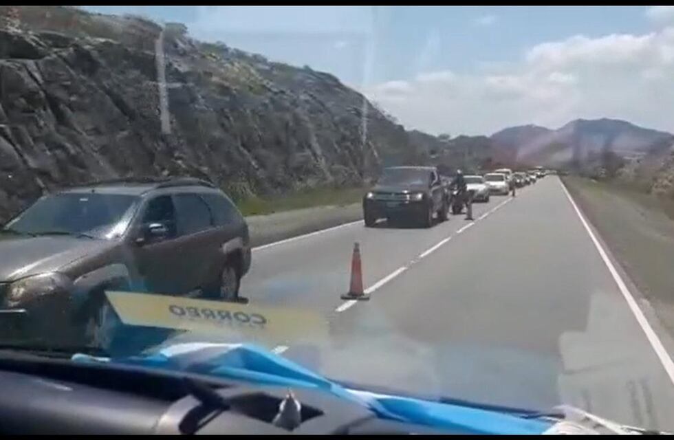 Un éxodo de miles de autos a Traslasierra, con el turismo aún sin habilitar