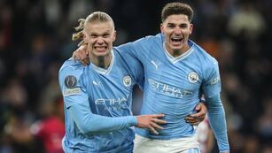 Álvarez y Haaland marcaron en la remontada del Manchester City.