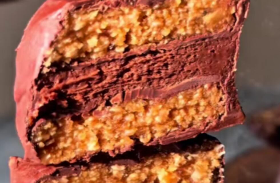 Cómo hacer alfajores sin azúcar ni harina: receta fácil y saludable con solo 4 ingredientes