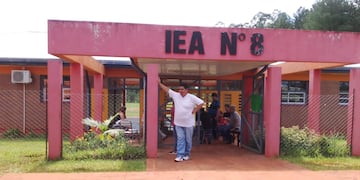 Padres en lucha en Montecarlo