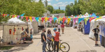 Este viernes mujeres emprendedoras venderán sus productos en la feria que se instalará en el paseo de la Estación Cultural en Ciudad.