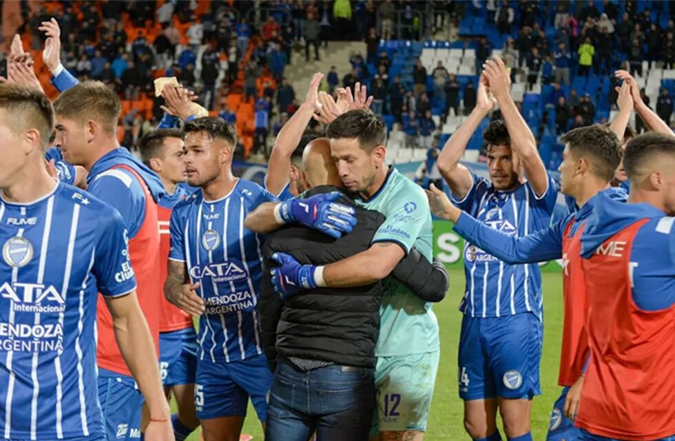 Godoy Cruz y un festejo alocado por el triunfo que lo invita a soñar
