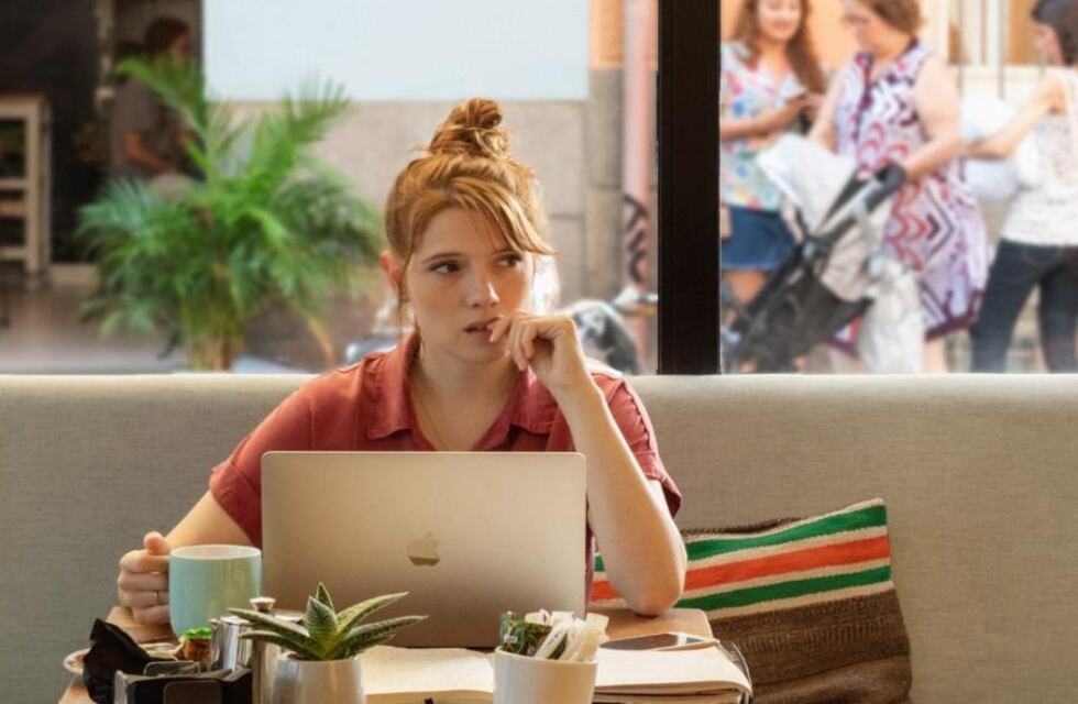 Está en Netflix, tiene 3 temporadas y es perfecta para una charla de mates con amigas