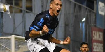 Atlético festejo ante Brown de Adrogué