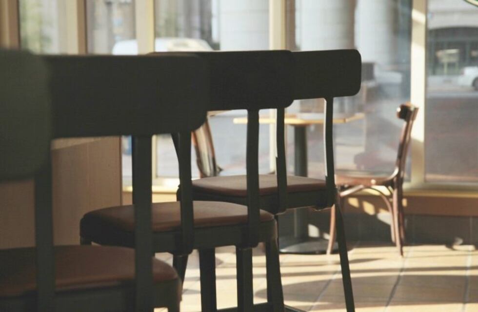 "La Mula" cierra por las medidas restrictivas al sector gastronómico