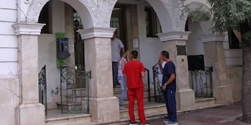 Despidos de trabajadores en la Sociedad Española de Socorros Mutuos